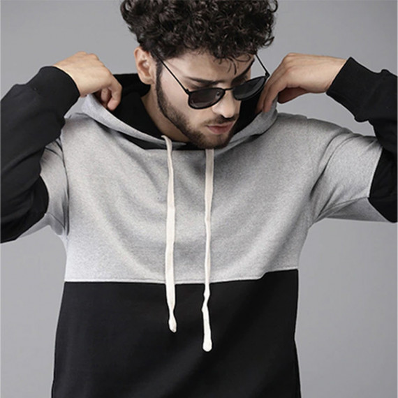 https://soulstylez.com/products/men-black-grey-colourblocked-hooded-sweatshirt