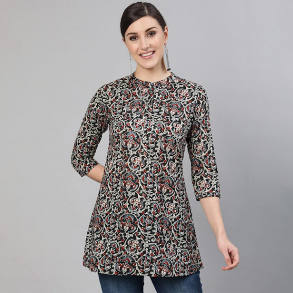 https://soulstylez.com/products/women-black-maroon-abstract-printed-tunic