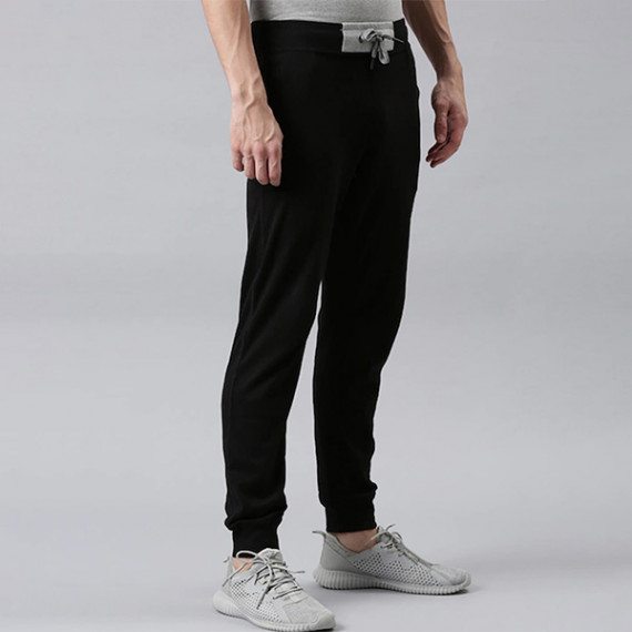 https://soulstylez.com/products/men-black-solid-organic-cotton-track-pants