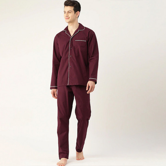 https://soulstylez.com/products/men-burgundy-pure-cotton-solid-nightsuit