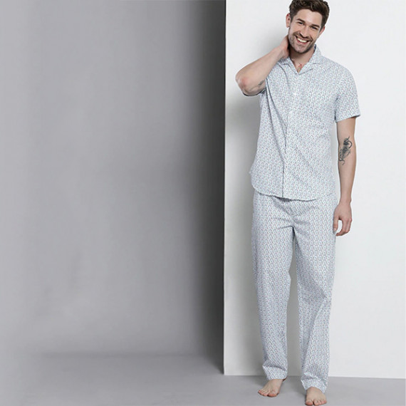 https://soulstylez.com/products/men-white-printed-pure-cotton-night-suit