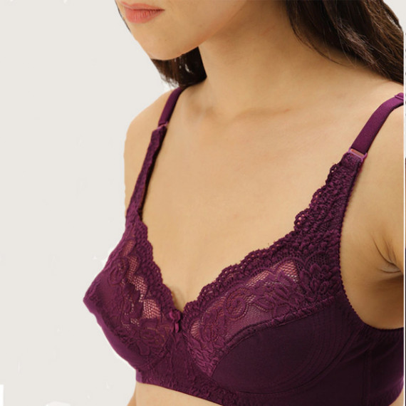 https://soulstylez.com/products/burgundy-lace-non-wired-non-padded-everyday-bra-db-bf-005c