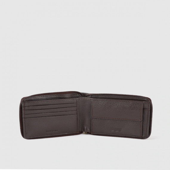 https://soulstylez.com/products/men-brown-textured-zip-around-wallet